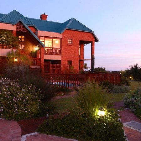 Dolphin Dunes Guesthouse Уилдърнес Екстериор снимка