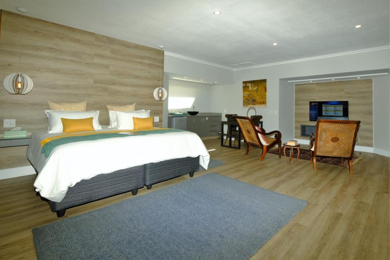 Dolphin Dunes Guesthouse Уилдърнес Екстериор снимка